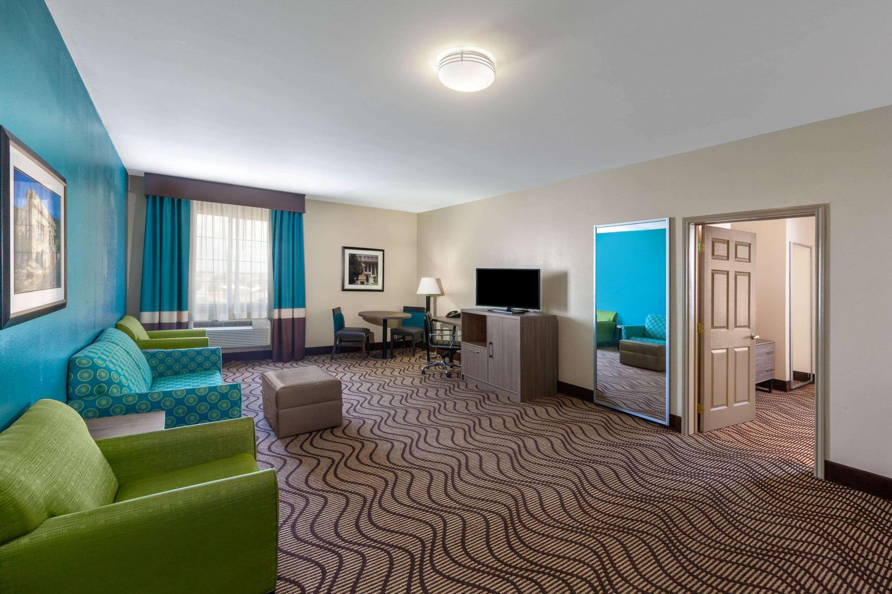 Отель La Quinta By Wyndham Midland North Экстерьер фото